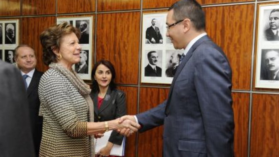 Comisarul UE pentru Agenda Digitală pledează pentru integrarea sectorului comunicaţii