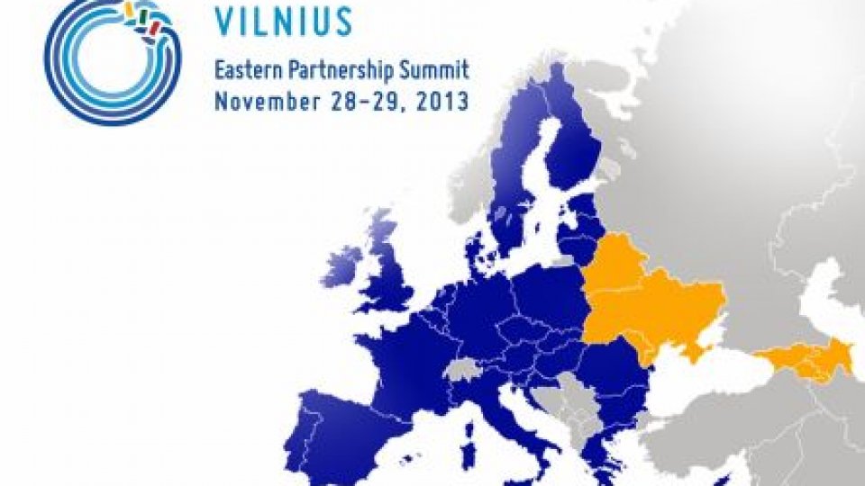 Republica Moldova şi Georgia semnează acorduri de asociere la UE