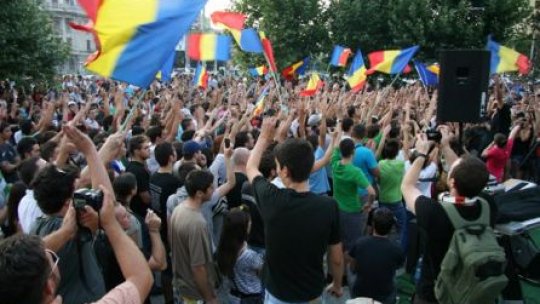 Diplomaţia românească salută mitingul Pro Europa