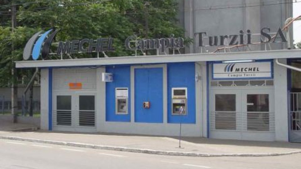 Protest spontan al foştilor anjagaţi de la Mechel