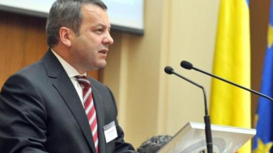 Gheorghe Ialomiţianu: Bugetul pe 2013 este unul al sărăciei