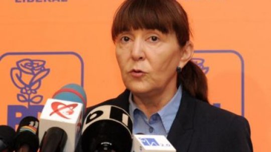 Monica Macovei: Obiectivele sunt alegerile prezidenţiale din 2014