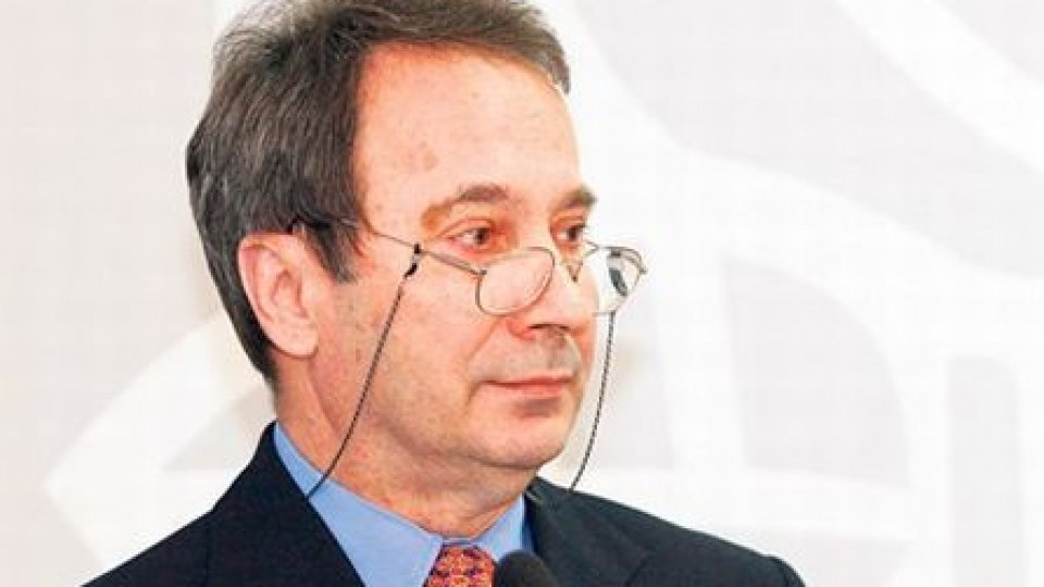 Valer Dorneanu, aviz favorabil de la Comisia juridică pentru CCR