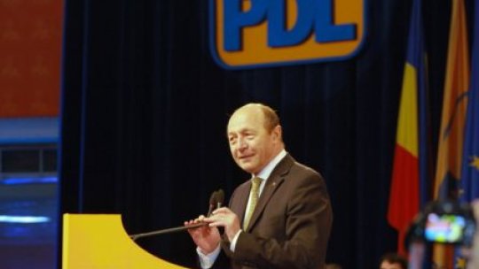 LIVE TEXT Băsescu la Convenţia PDL: Să găsiţi soluţia corectă!