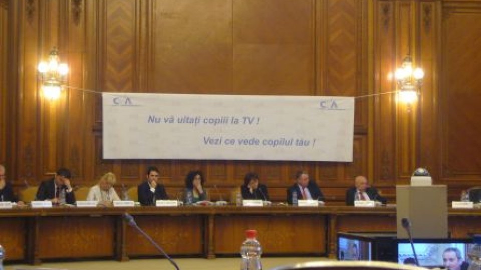 CNA: Aproximativ 30% din violenţele din şcoli, cauzate de violenţa de la televizor