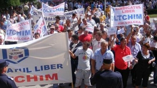Protest spontan şi la Combinatul Oltchim
