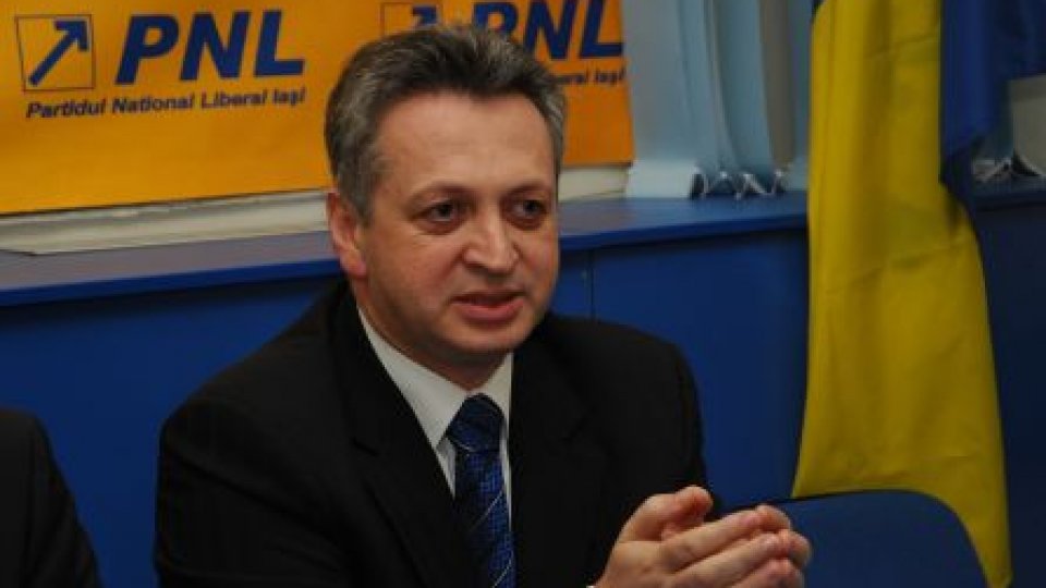 Cine îl înlocuieşte pe Fenechiu la Transporturi?