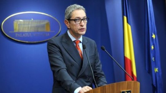 Replica Guvernului: Neformularea unei poziţii a CSAT blochează privatizarea CFR Marfă