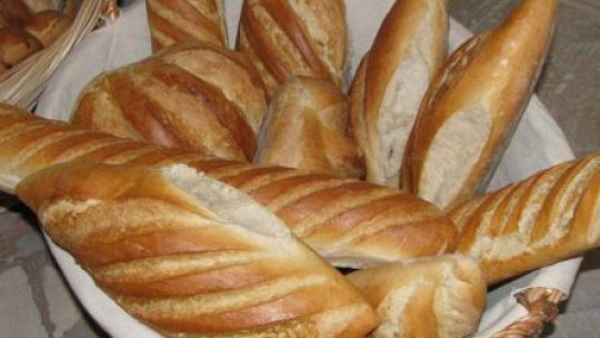 De la 1 septembrie, pâinea se ieftineşte, alcoolul si produsele de lux se scumpesc