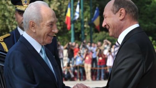 Băsescu: România susţine iniţiativa de pace dintre Israel şi Palestina 