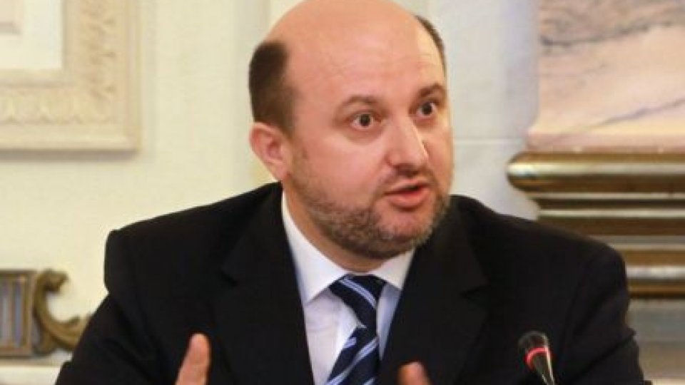 Soţia ministrului Daniel Chiţoiu, urmărită penal    