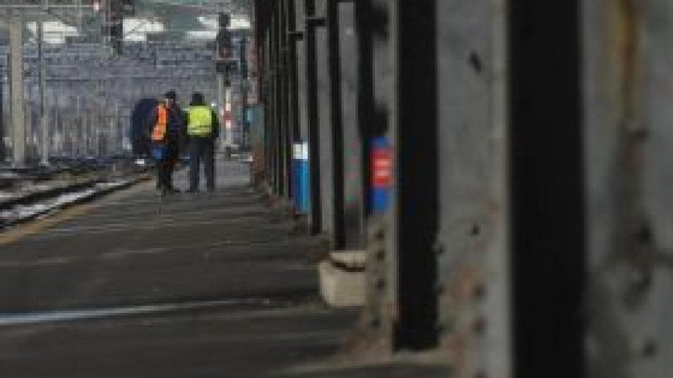 Traficul rutier şi feroviar revine treptat la normal
