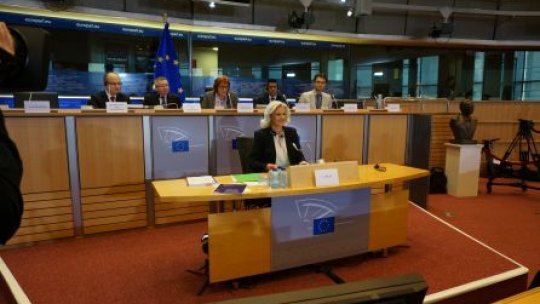 Corina Creţu, comisar european: Prioritatea mea absolută este crearea de locuri de muncă 