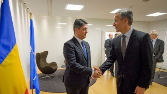 Titus Corlăţean s-a întâlnit cu noul  secretar general al NATO, Jens Stoltenberg