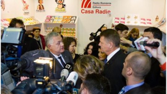 Programul primei zile a Târgului Gaudeamus a fost prelungit în premieră