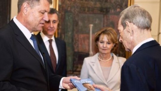 PNL dezminte că preşedintele ales l-ar fi invitat pe Regele Mihai la ceremonia de învestire