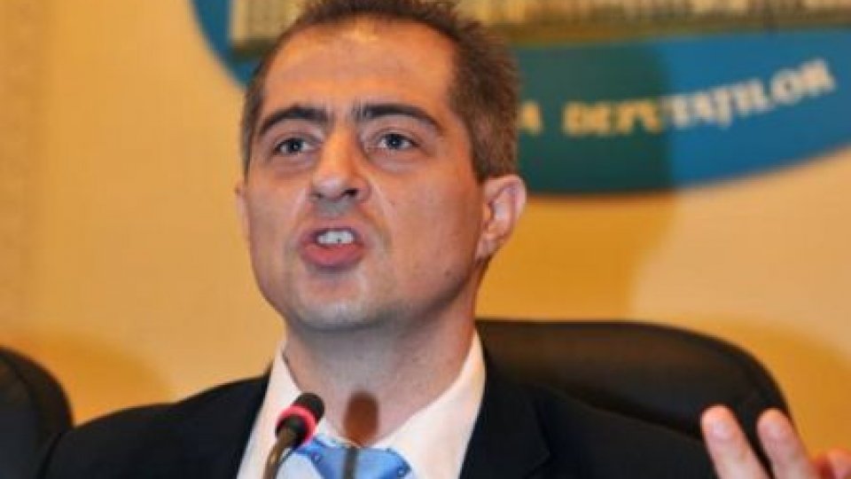14 parlamentari PPDD cer "capul" liderilor partidului