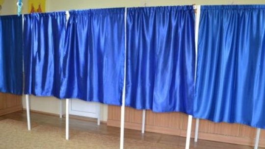 Organizarea secțiilor de vot în străinătate "este de competența MAE"