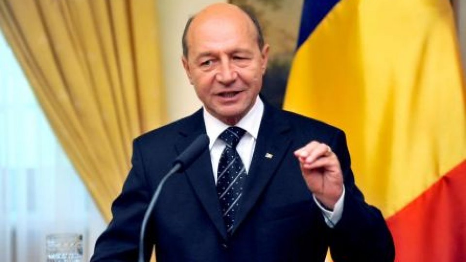 Traian Băsescu: Unirea naţiunii române într-un singur stat românesc rămâne un ideal