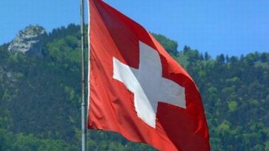 Elveţia a votat pentru limitarea numărului imigranţilor