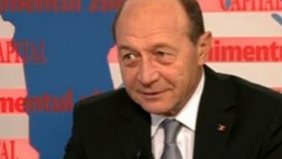 Traian Băsescu cere BNR explicaţii publice în legătură cu reeşalonarea creditelor