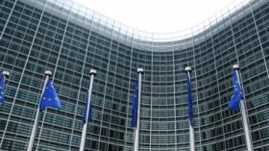 Comisia Europeană cere SUA ridicarea vizelor pentru români