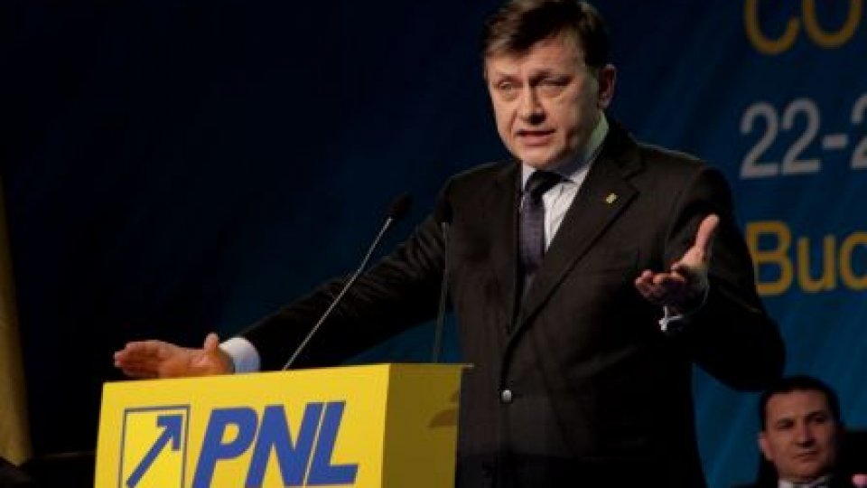 Antonescu despre candidatura lui Tăriceanu: Cea mai ruşinoasă  atitudine a unui fost preşedinte PNL