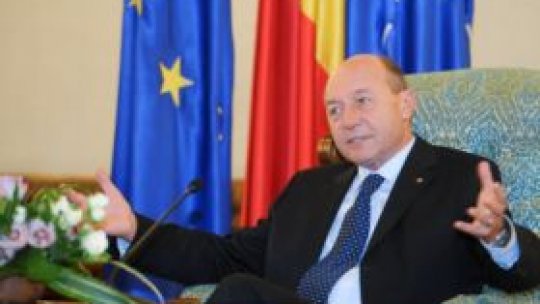 Președintele Băsescu îi cere lui Putin să condamne acțiunile separatiștilor din Donesk