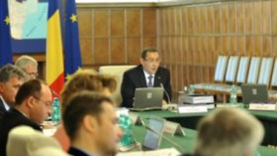 Premierul cere prefecților să ia măsuri pentru prevenirea efectelor ploilor