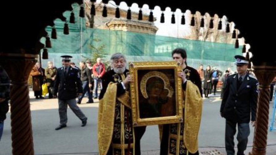 Capitala sărbătoreşte Rusaliile