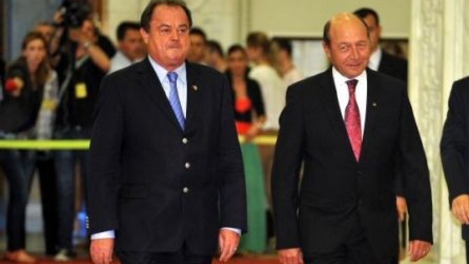 Blaga despre Băsescu: Nu este frumos să-l concureze pe Victor Ponta la funcţia de mincinos-şef