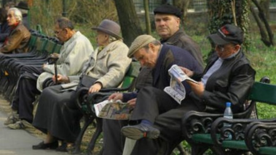 Pensionarii, scutiţi de la plata  unor debite provenite din pensii 