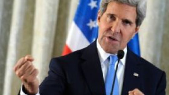 John Kerry, a prezentat condoleanţe francezilor