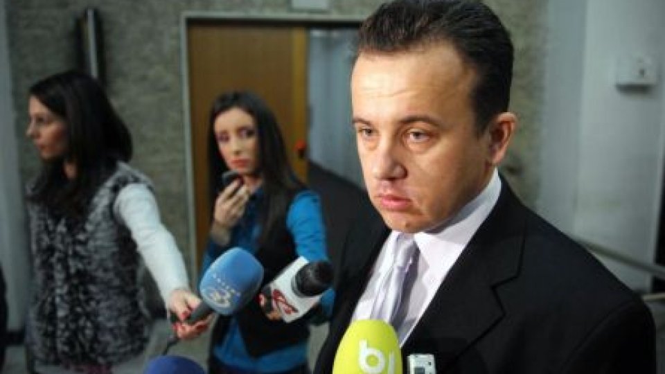 Nitroporos Făgăraş refuză să plătească salariile angajaţilor. Liviu Pop, prezent la negocieri