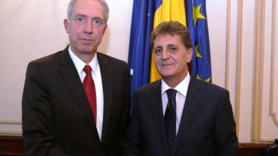 Ministrului Apărării l-a primit pe ambasadorul SUA la Bucureşti