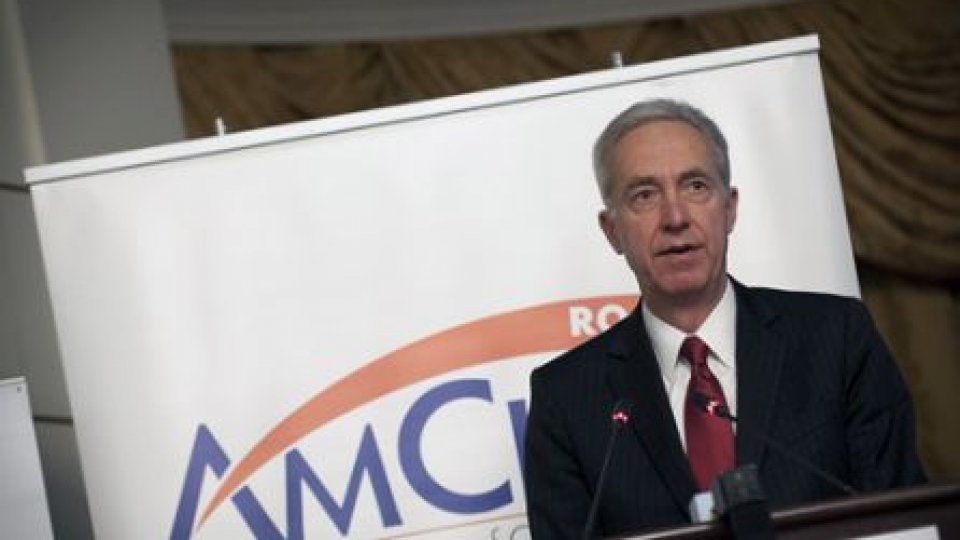 Ambasadorul SUA: Romania a făcut progrese semnificative în combaterea corupţiei