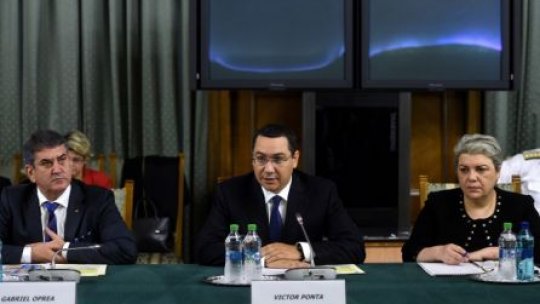 Premierul Ponta cere colaborare autorităţi-societate civilă în privinţa refugiaţilor