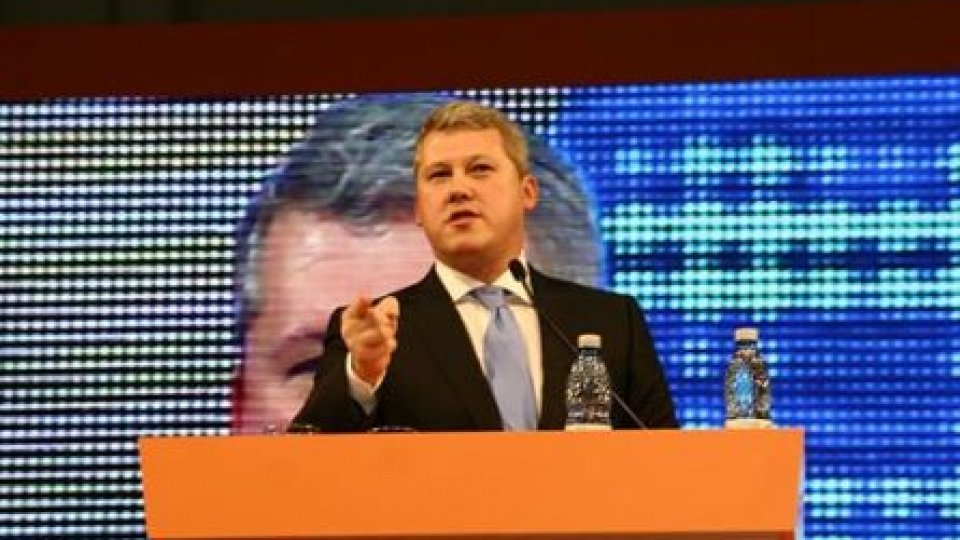 Cătălin Predoiu îi cere demisia ministrului Gabriel Oprea