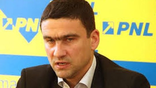 AUDIO Senatorii din Comisia Juridică amână votul în cazul senatorului Şova