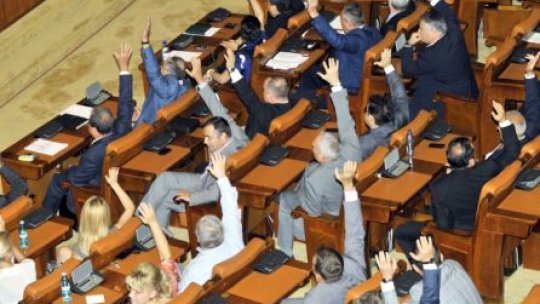 Solicitările de arestare a deputaţilor Oltean şi Teodorescu au ajuns la Parlament