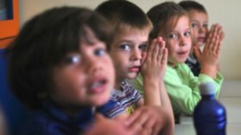 Raport favorabil pe proiectul privind adopția