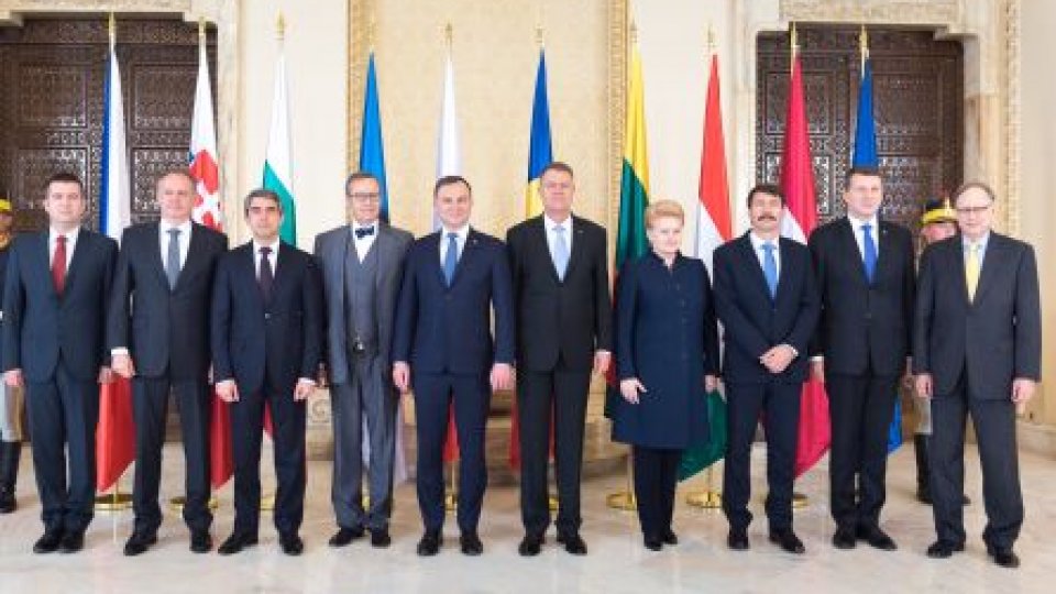 Klaus Iohannis: Vom continua să acţionăm consistent în spiritul unităţii şi solidarităţii NATO