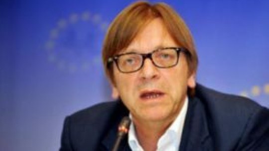 Liderul european al ALDE îndeamnă politicienii români să asculte "vocea străzii"