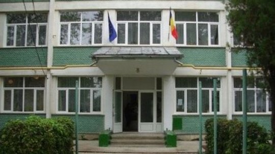 Doar 7 la sută dintre şcoli au autorizaţie contra incendiilor