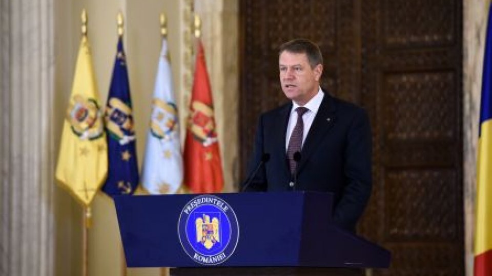 Klaus Iohannis cere reexaminarea legii privind împrumutul pentru Republica Moldova
