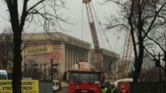 Primăria Capitalei caută soluții pentru reluarea traficului la Eroilor