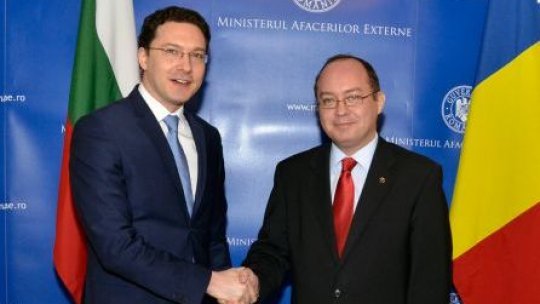 România şi Bulgaria vor să îmbunătăţească interconectarea energetică