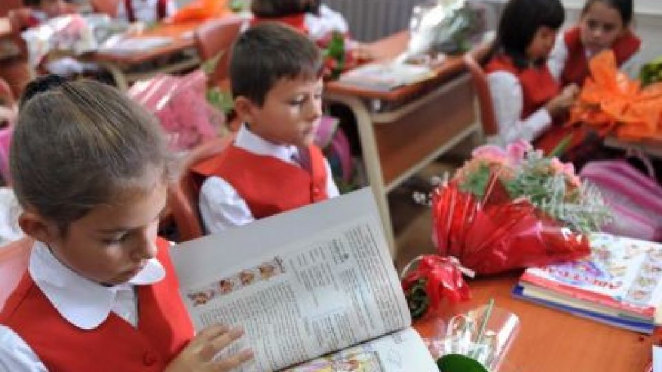 Peste  1.800.000 de cereri pentru participarea copiilor la orele de religie
