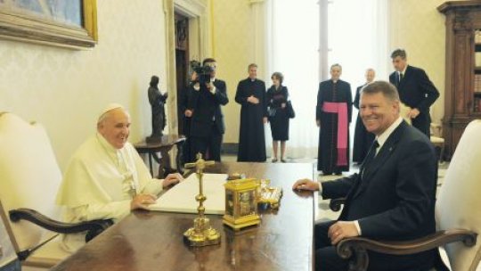 Preşedintele Iohannis s-a întâlnit cu Papa Fracisc