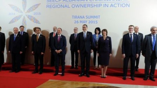 Premierul Ponta la Tirana: Vrem să lucrăm împreună cu toate statele